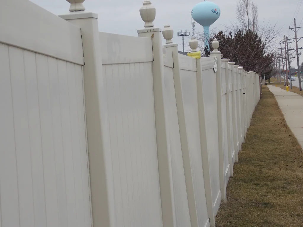 crooked vinyl privacy fence